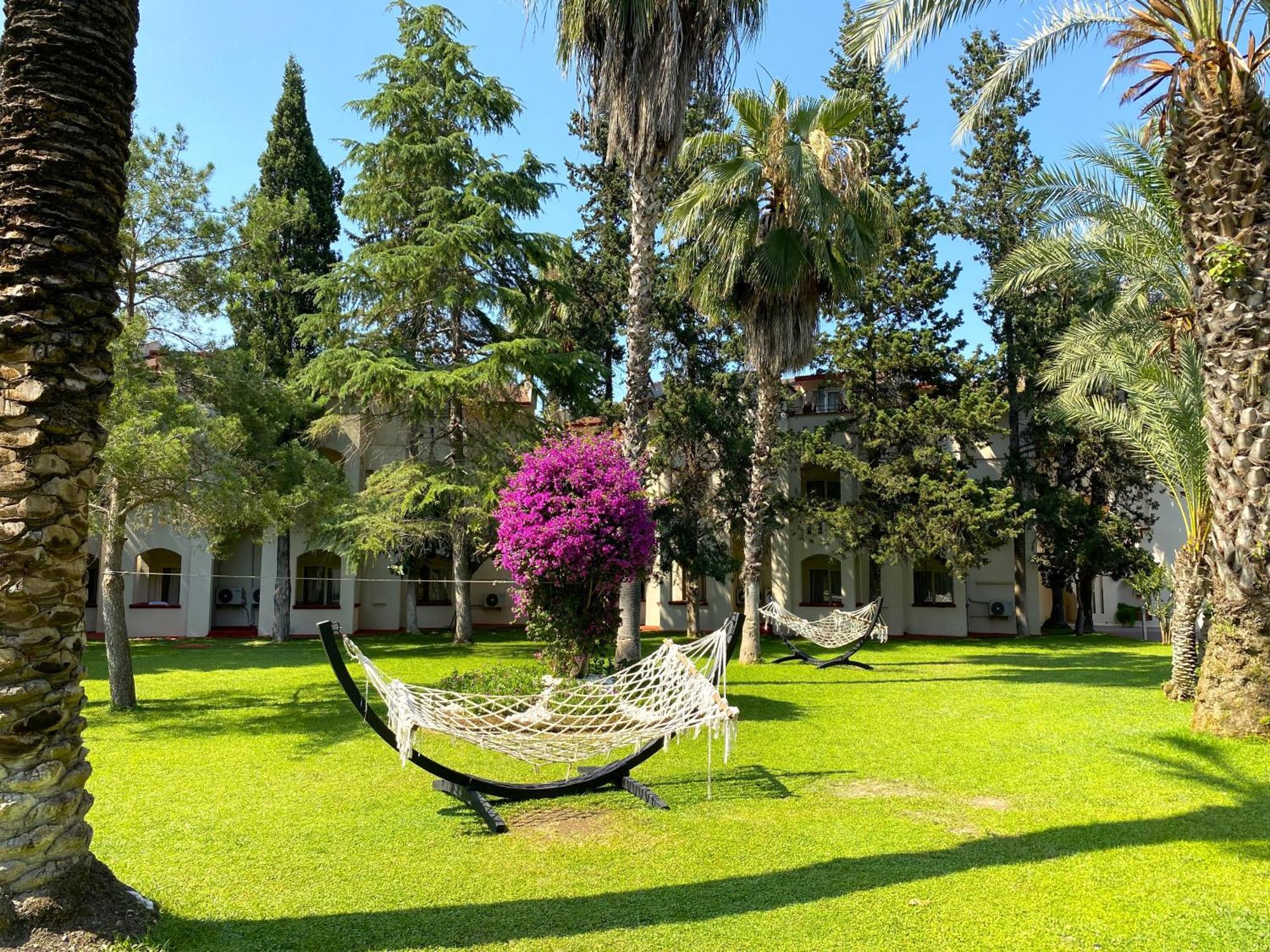 Queen'S Park Goynuk Hotel Kemer Exterior photo